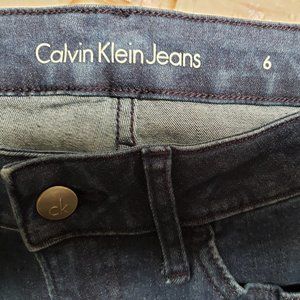 Calvin Klein Jeans Size 6 Boot Cut